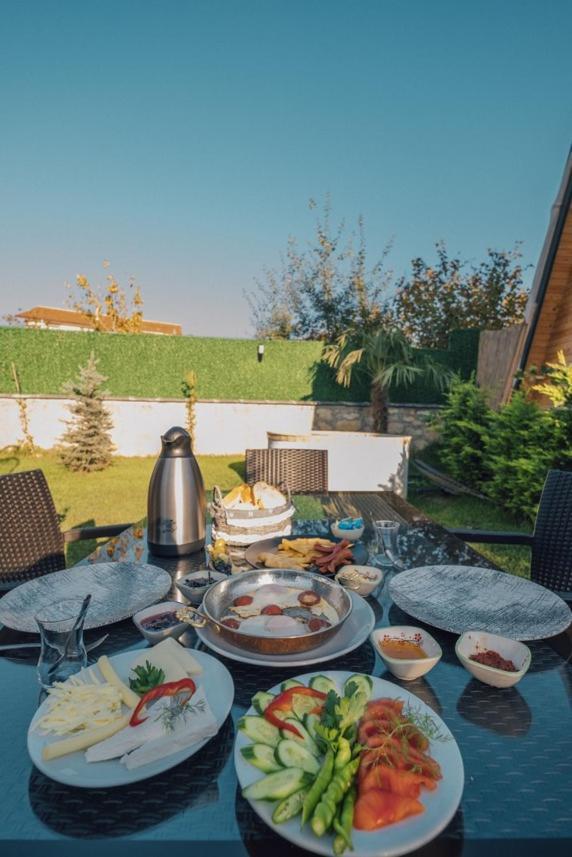 Karmatte Bungalow Kartepe Ngoại thất bức ảnh